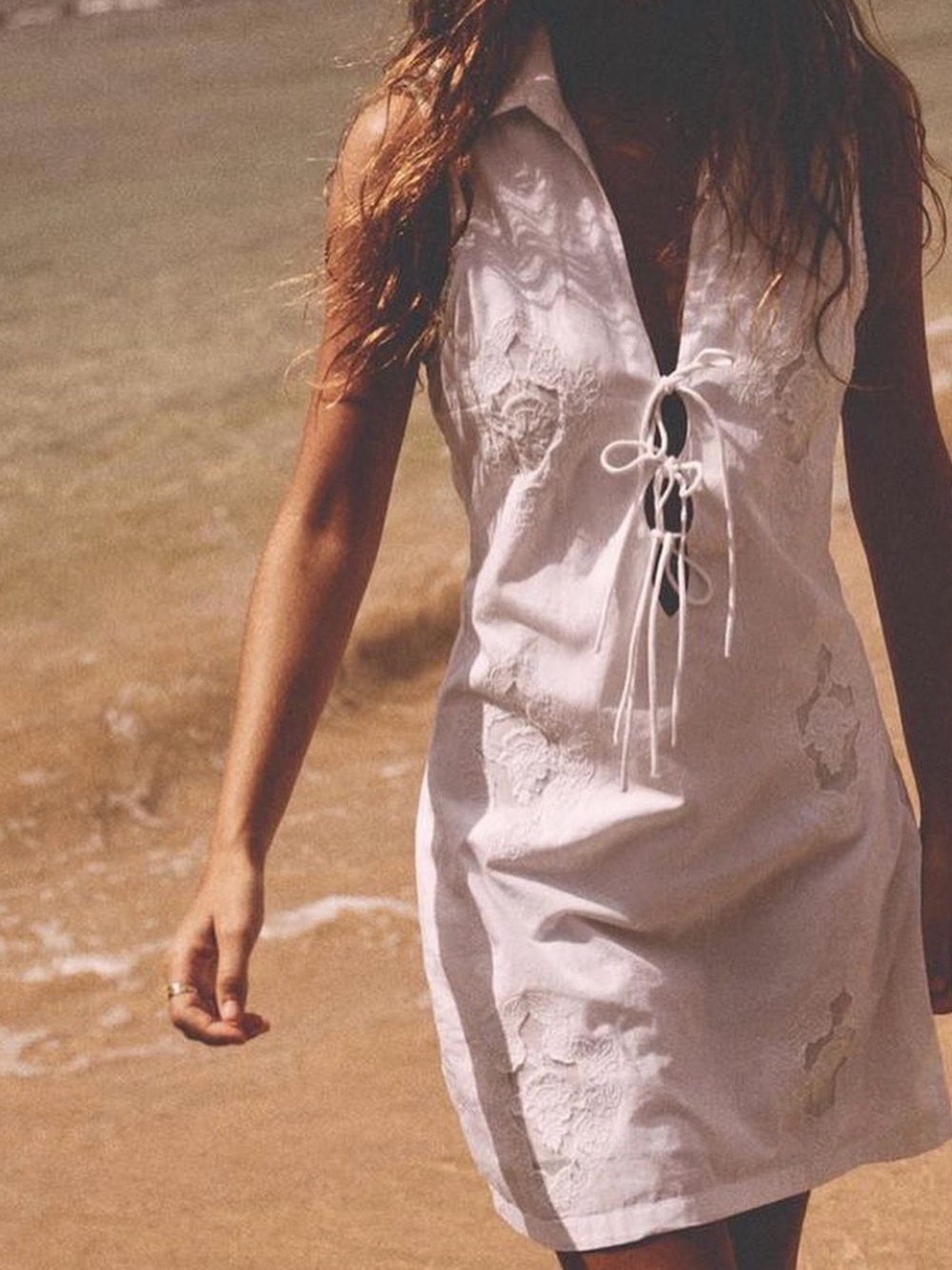 ✨RARE Zara White Lace-Up Sleeveless Dress